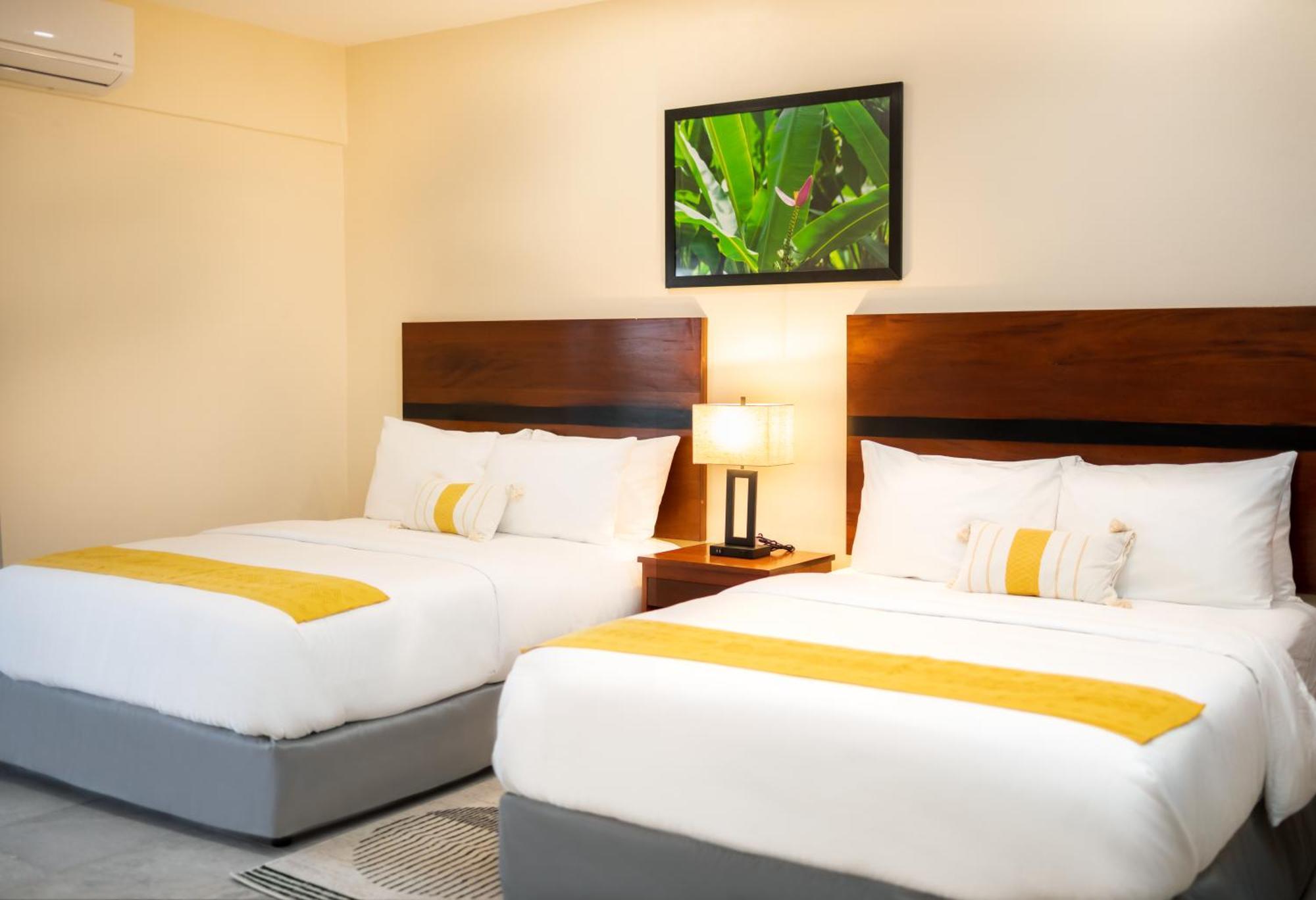 The West House Boutique Hotel Сан-Игнасио Экстерьер фото