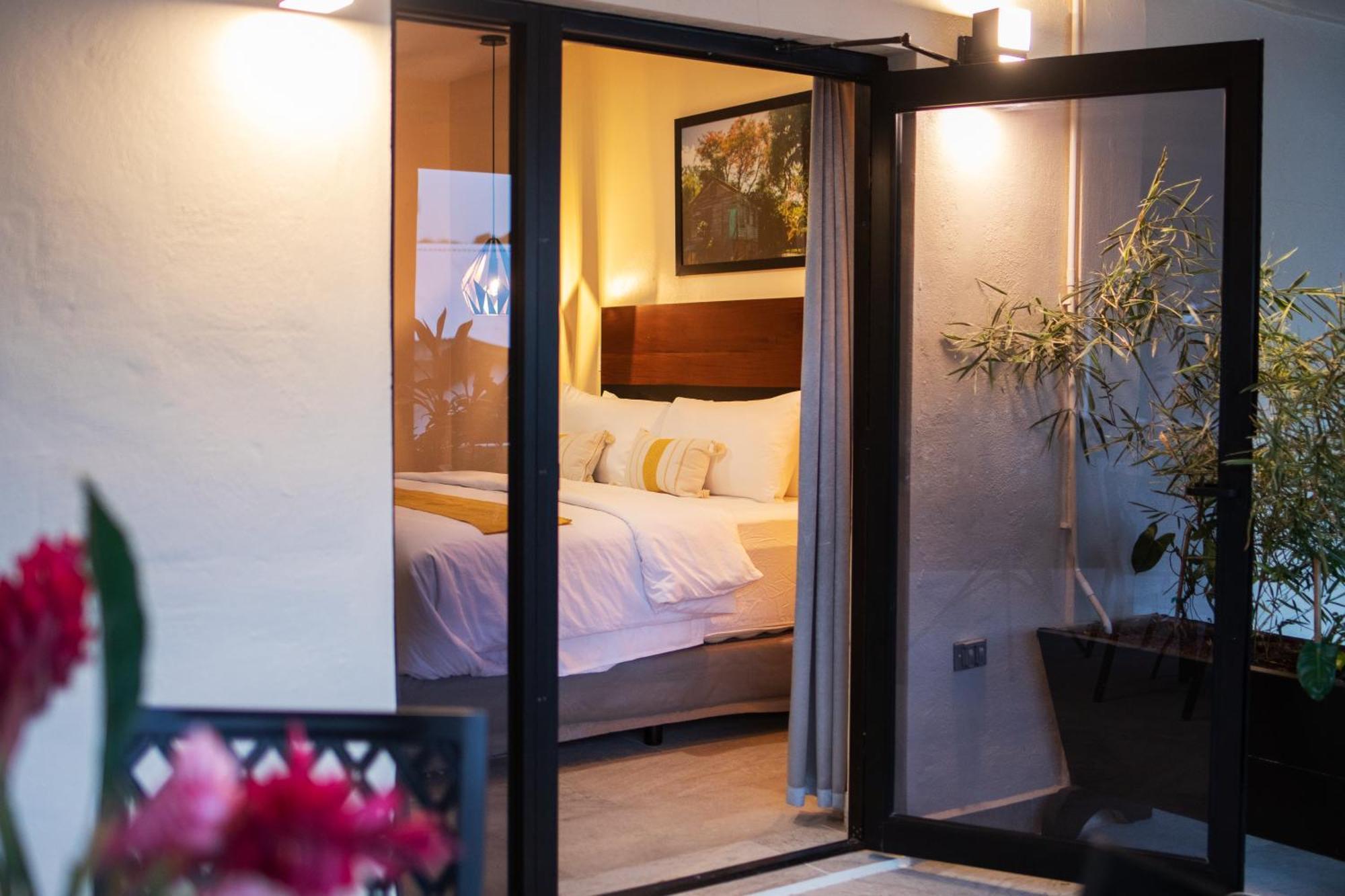 The West House Boutique Hotel Сан-Игнасио Экстерьер фото